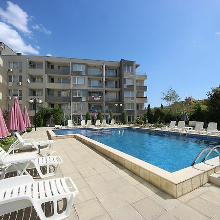 Menada Butterfly Apartment Sveti Vlas Ngoại thất bức ảnh