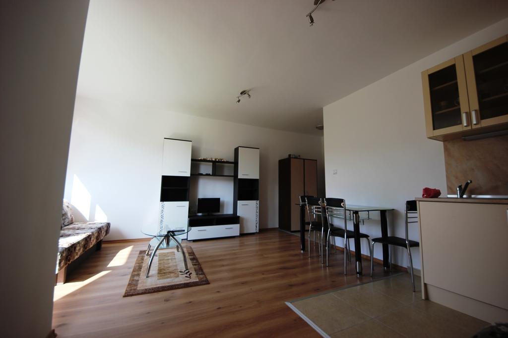 Menada Butterfly Apartment Sveti Vlas Phòng bức ảnh