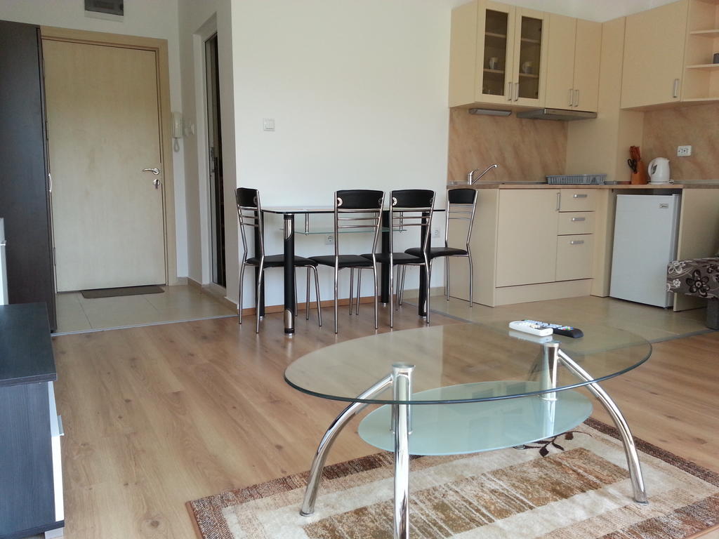 Menada Butterfly Apartment Sveti Vlas Phòng bức ảnh